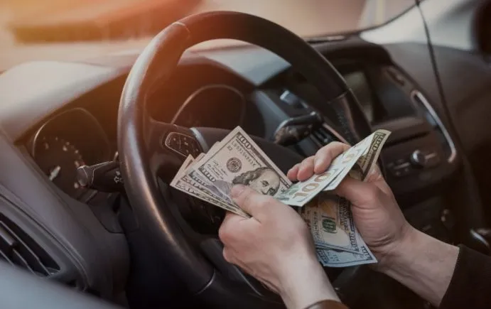 Acheter une voiture seul vs Acheter intelligemment : Ce que la plupart des gens se trompent